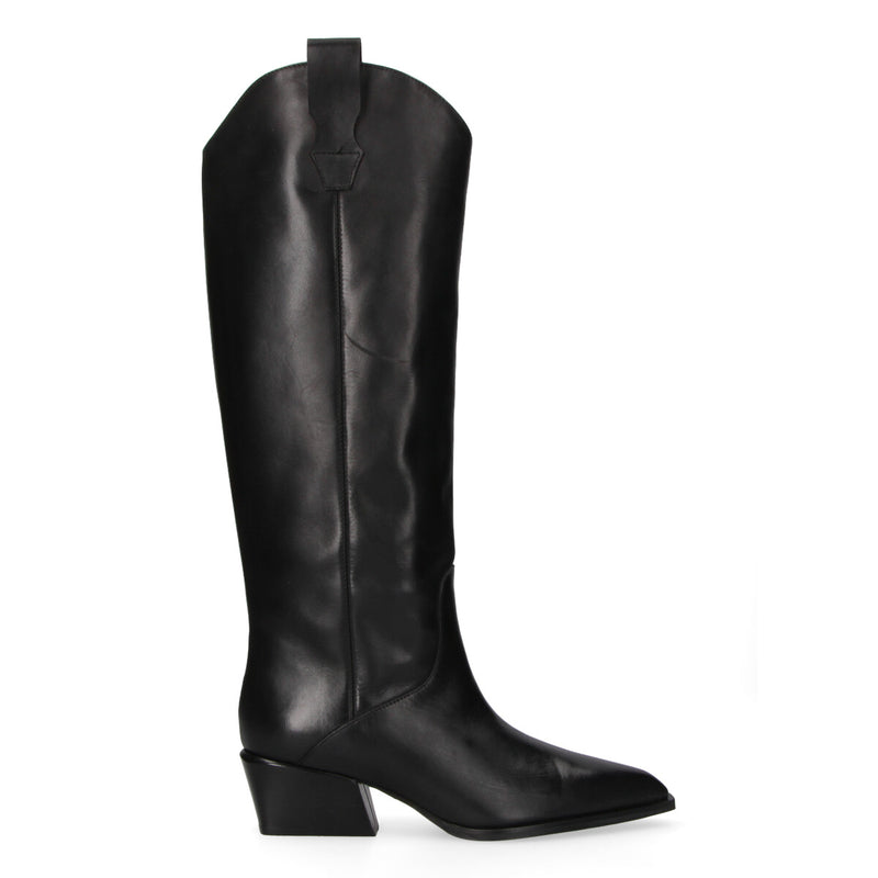 Poeve stivale pelle liscia nera