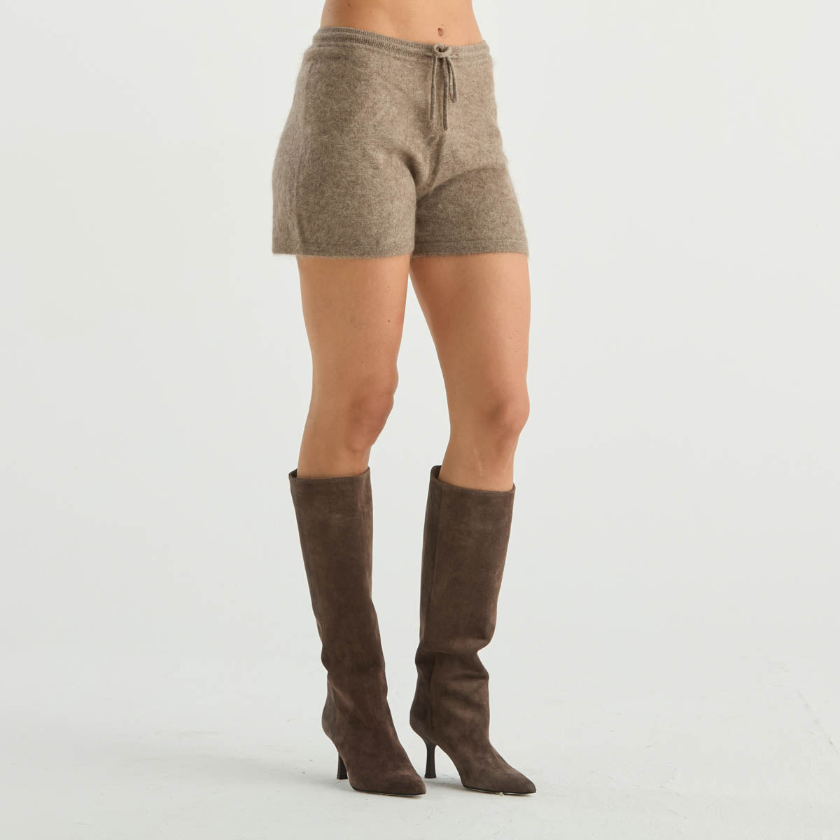 Solotre shorts in tessuto beige