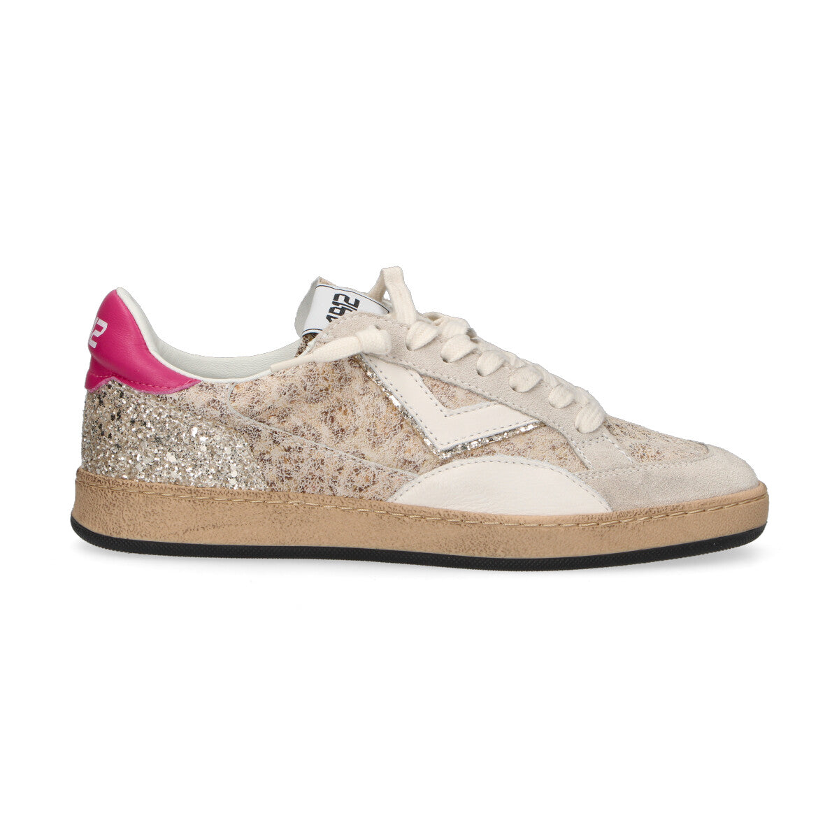 4B12 sneaker Playnew in camoscio strass argento
