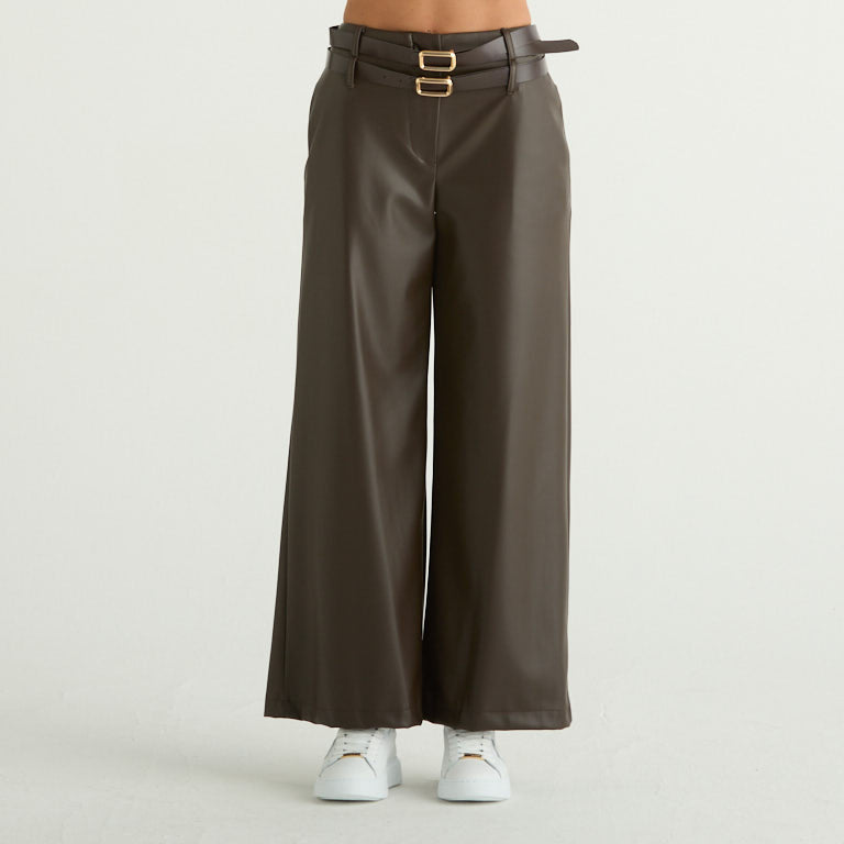 Haveone pantalone in ecopelle marrone con cintura