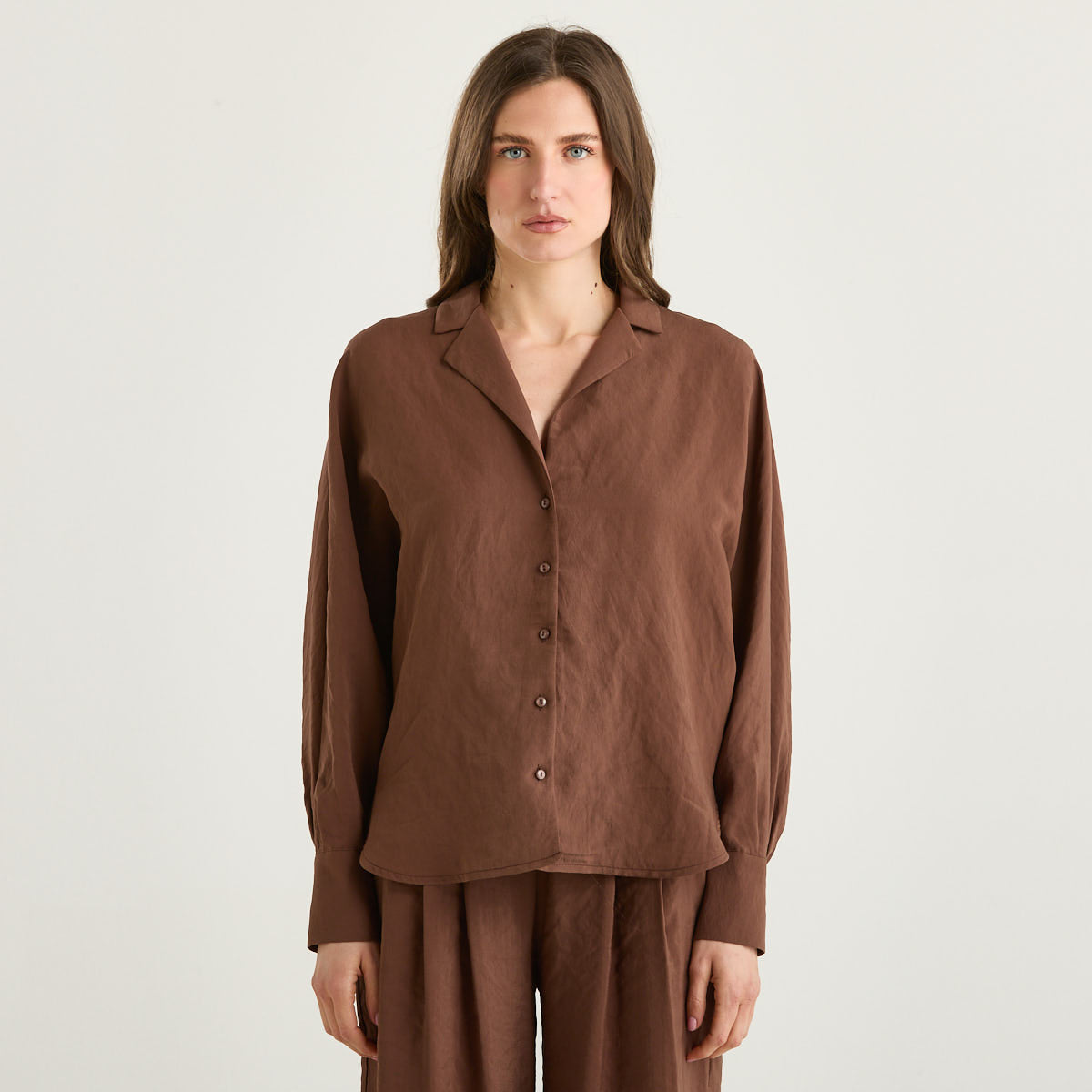 Philia Loft camicia in tessuto leggero marrone