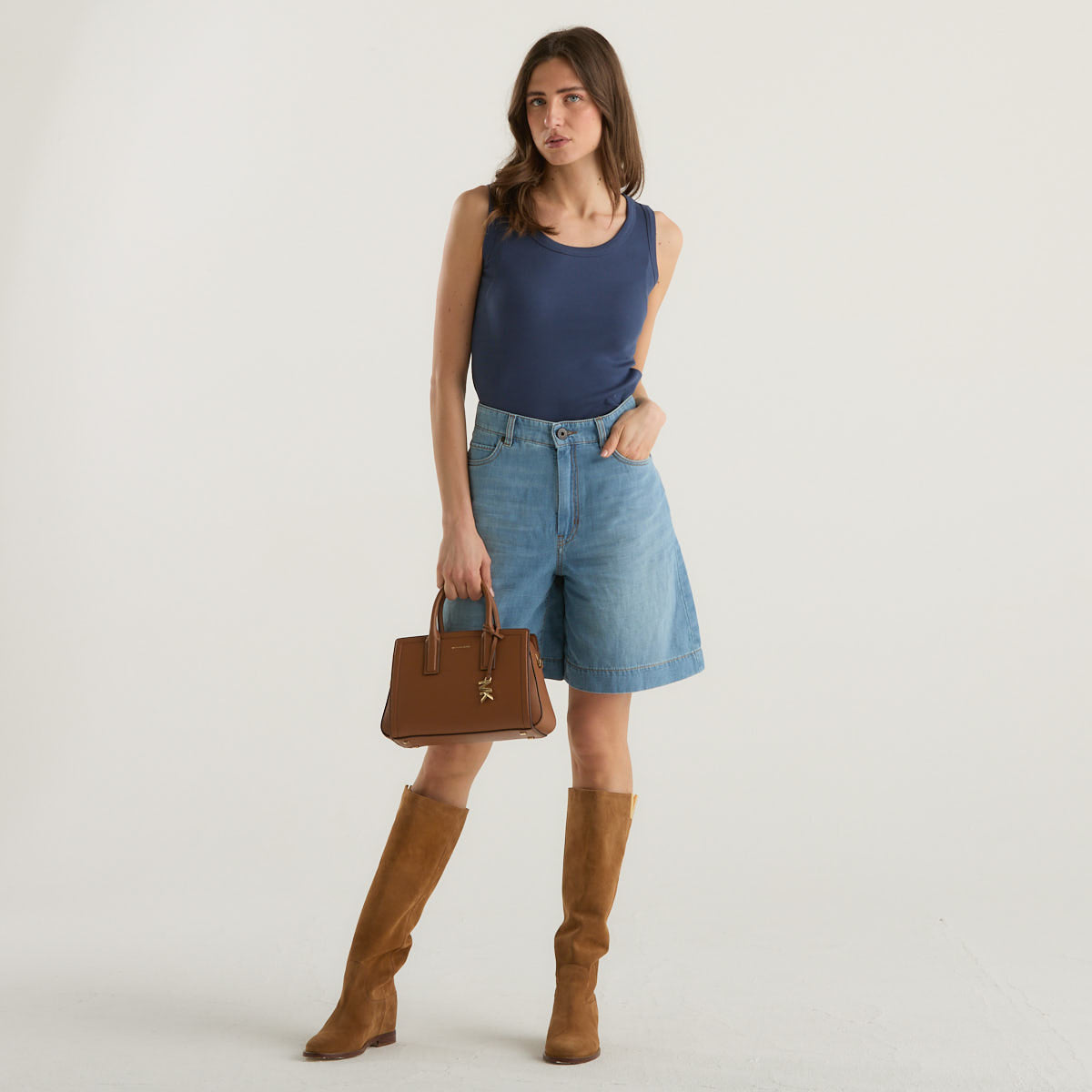 MaxMara top smanicato blu