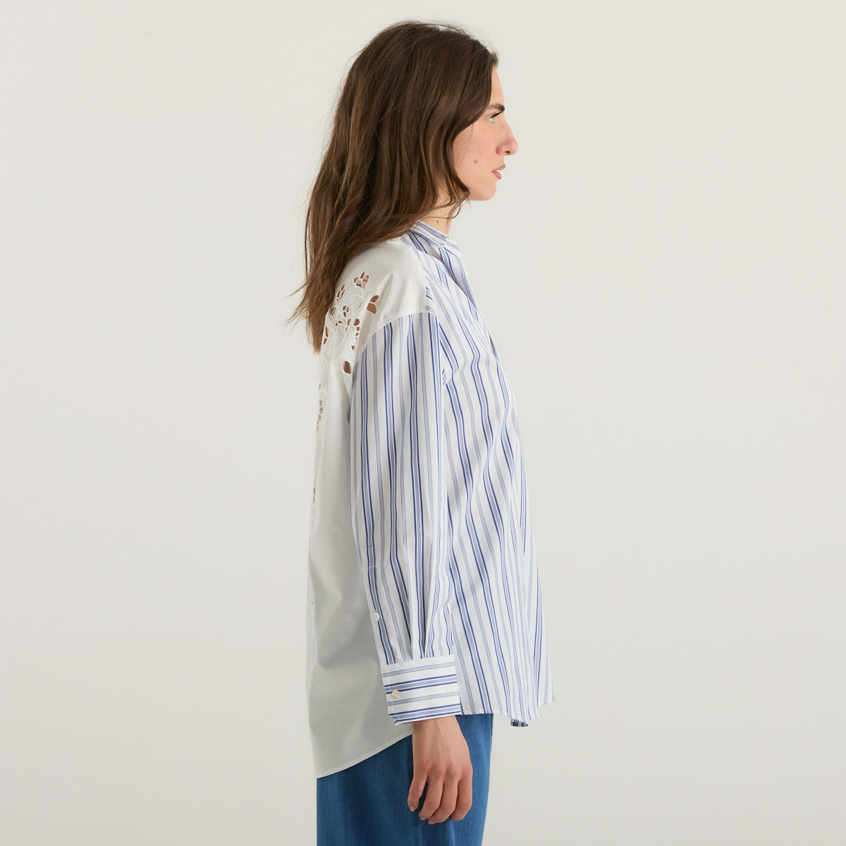 MaxMara camicia a righe e pizzo Sangallo