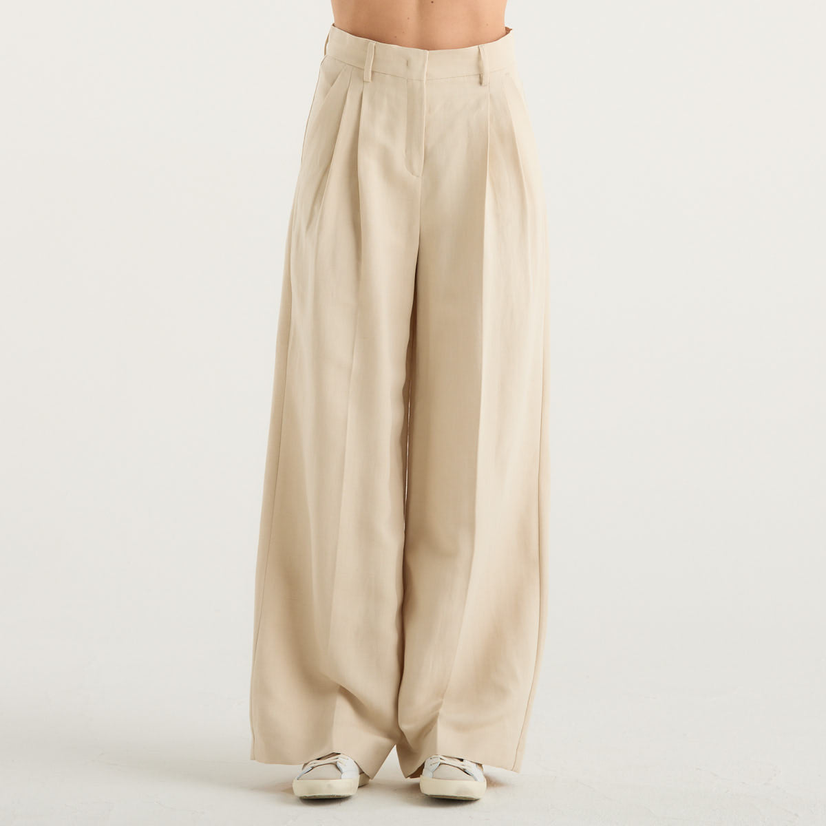 MaxMara pantalone wide leg beige con doppia pinces
