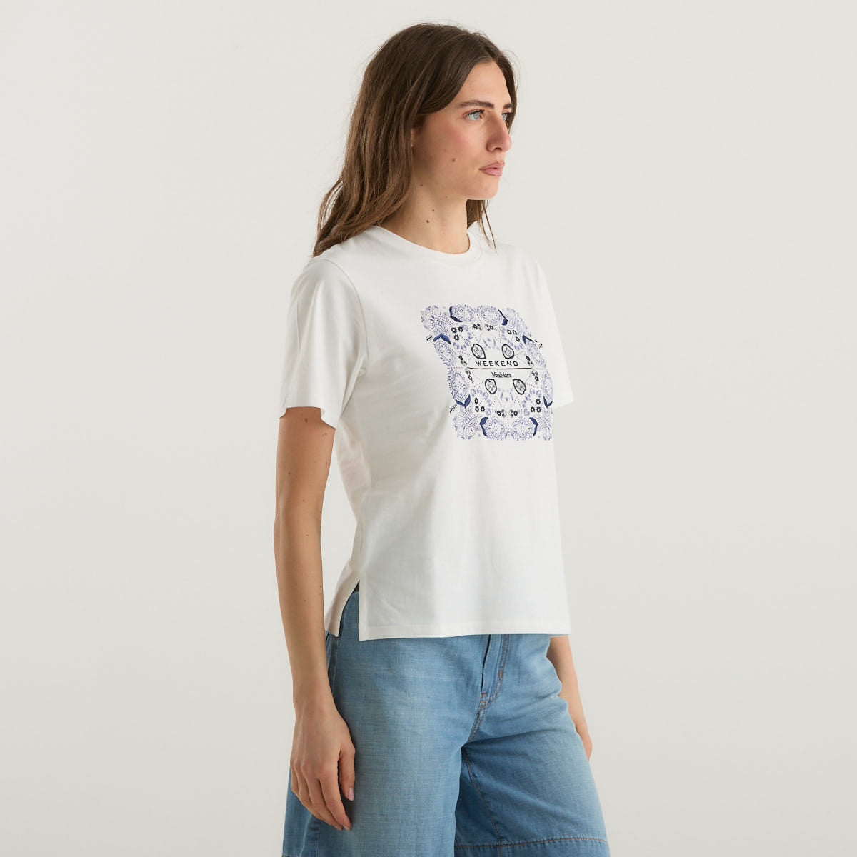 MaxMara t-shirt bianca con stampa e ricami