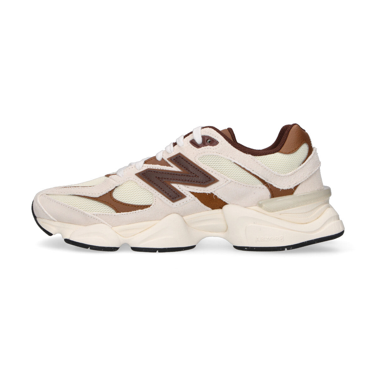 New Balance sneaker 9060 in camoscio panna e marrone