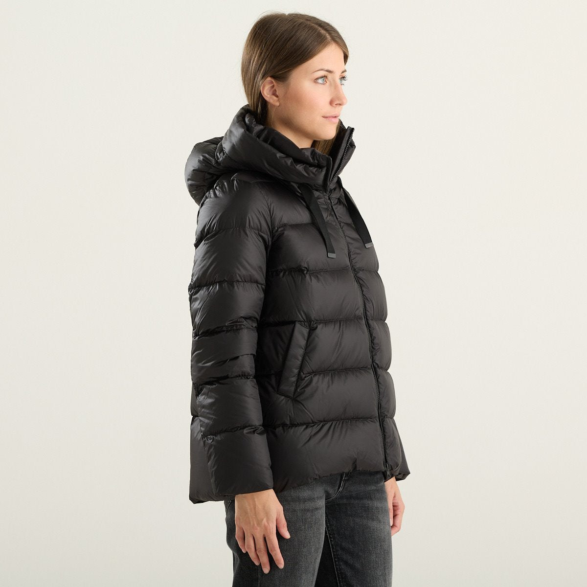 Bomboogie piumino donna Rome nero in nylon lucido con cappuccio
