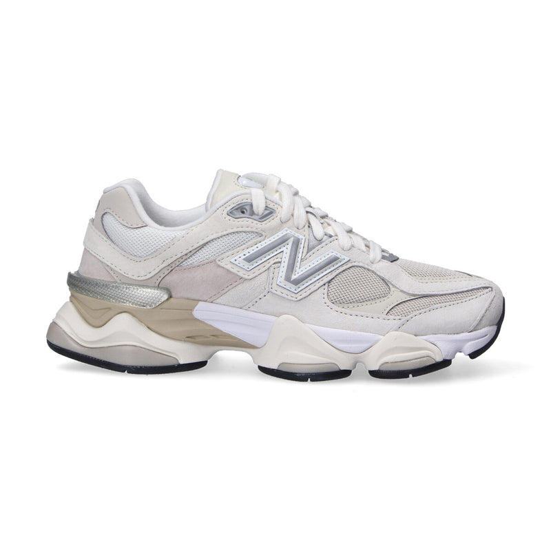 New Balance 9060 sneaker bianco panna