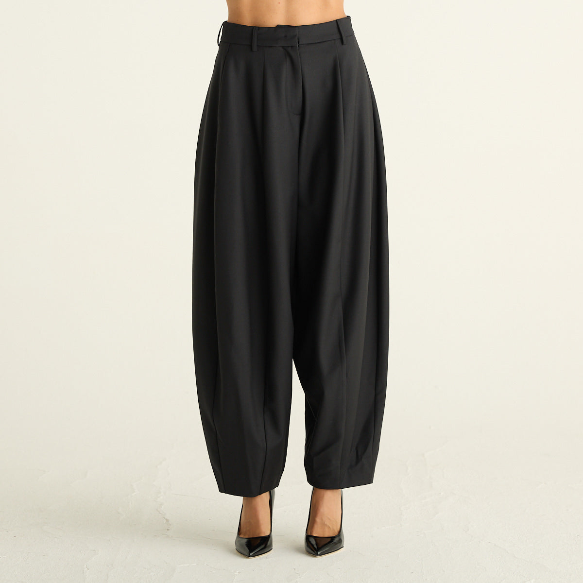 Mei Mei J Pantaloni Donna Neri a Vita Alta con Pinces e Gamba Ampia a Palloncino