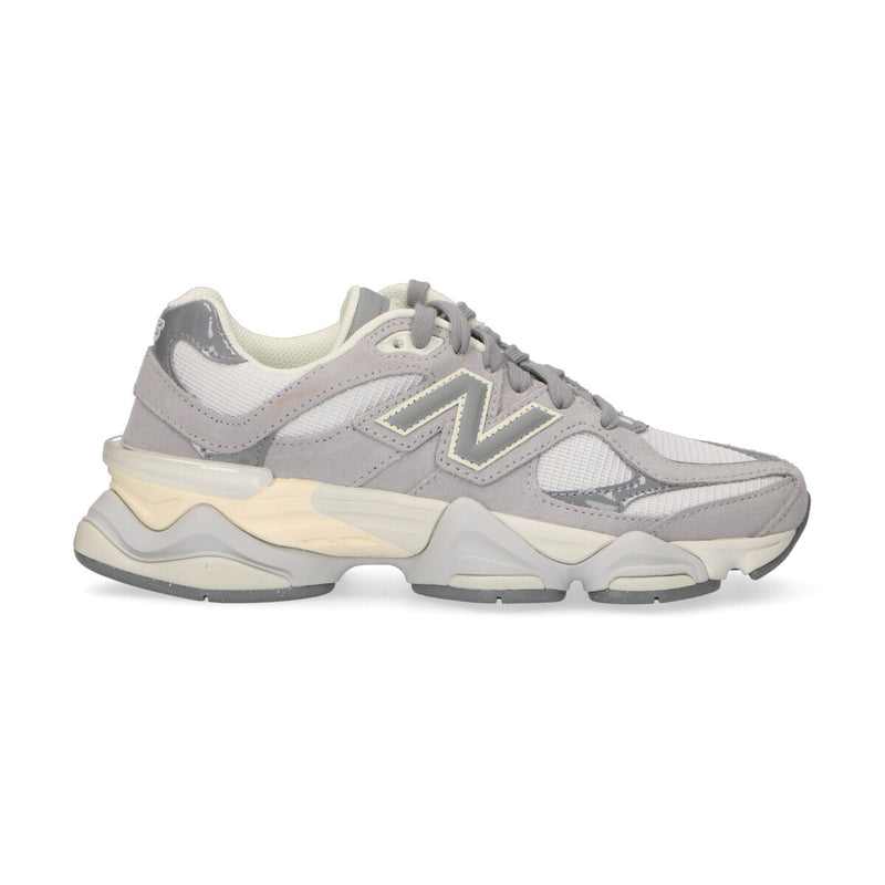 New Balance 9060 sneaker grigia