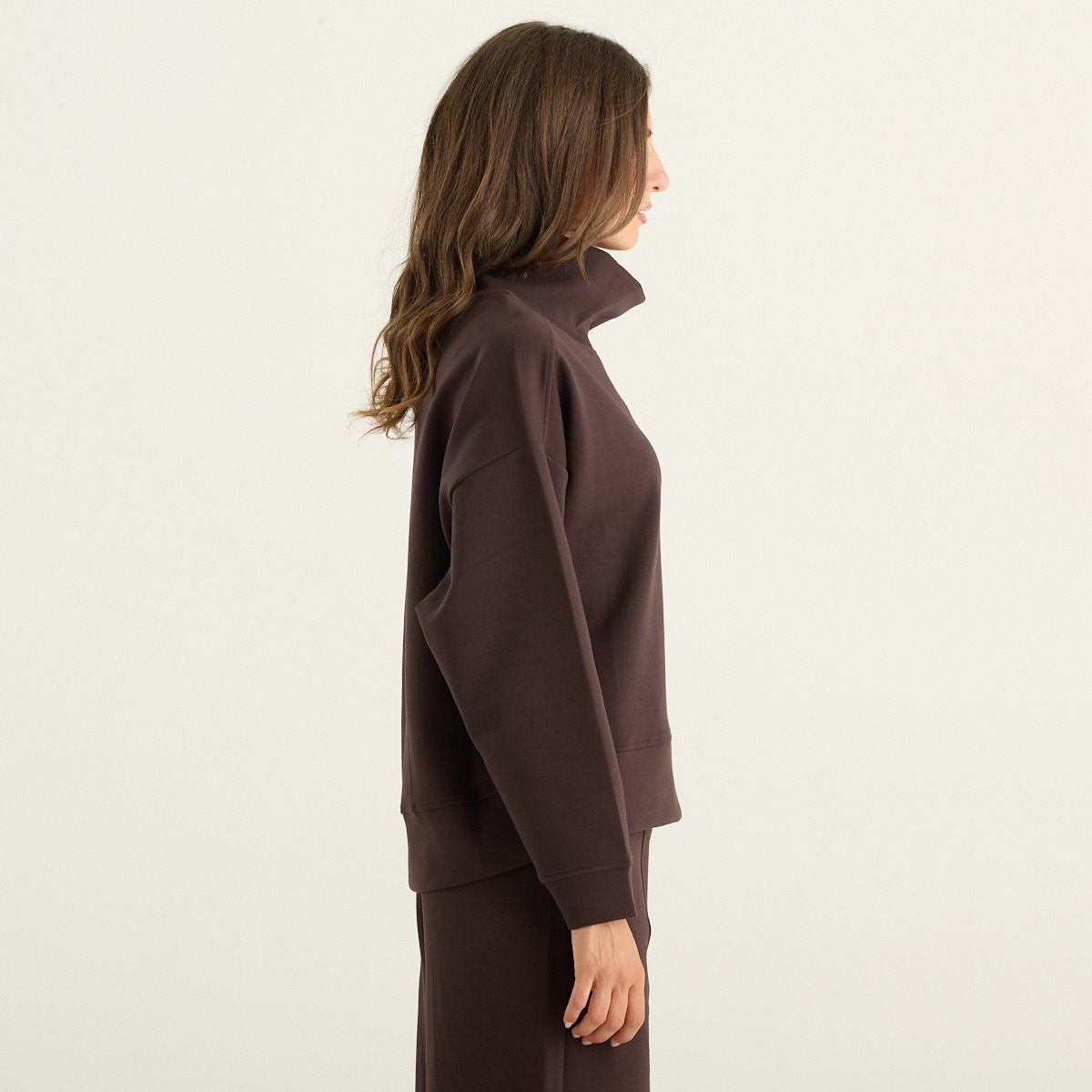 OWN Off With Nature felpa donna marrone a collo alto in interlock