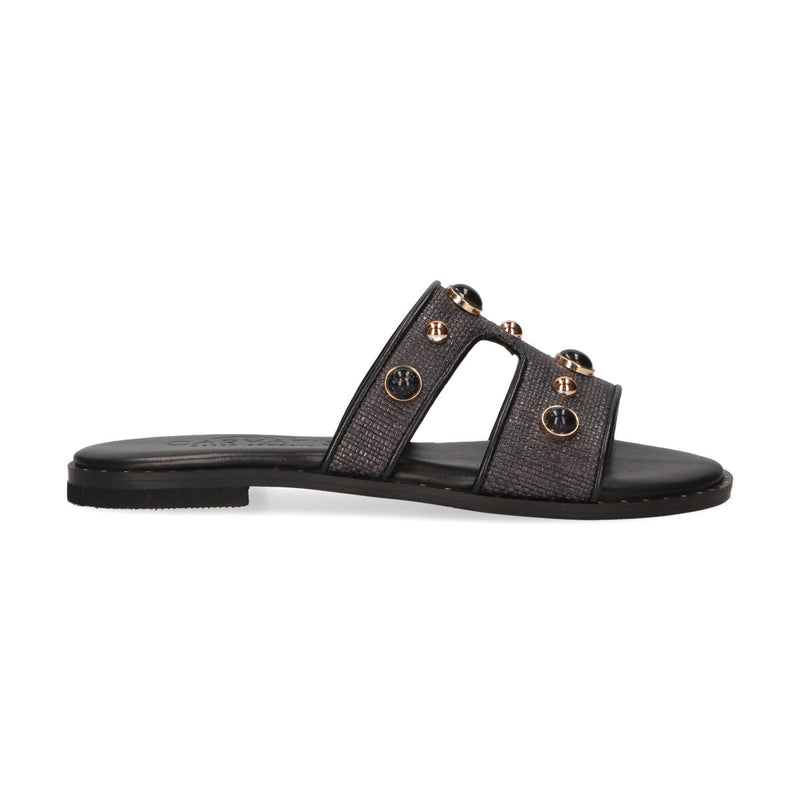 Caryatis ciabatta con gioielli pelle nera