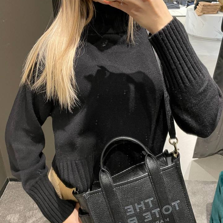 Souvenir maglione in lana nero