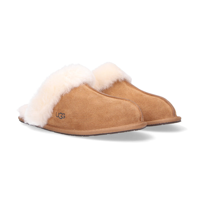 ugg ciabatta modello Scuffette II cuoio