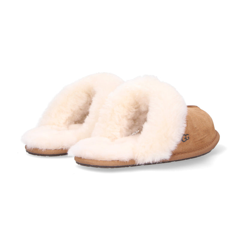 ugg ciabatta modello Scuffette II cuoio