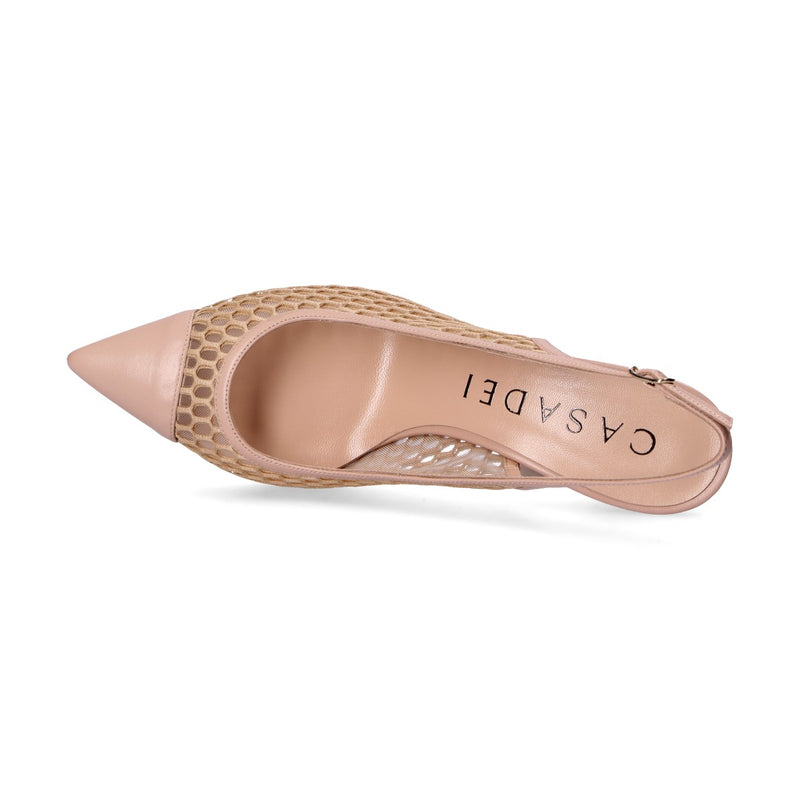 Chanel Casadei in pelle