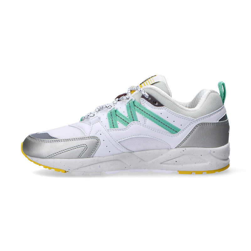 Sneakers Karhu modello Fusion 2.0