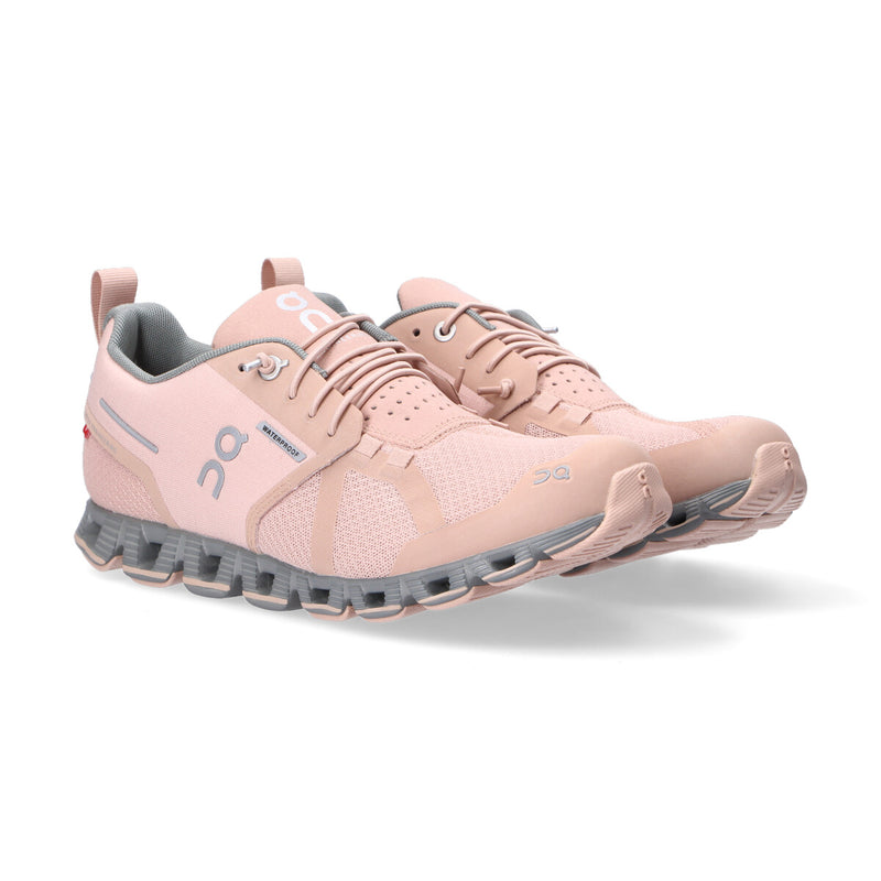 On sneakers cloud rosa