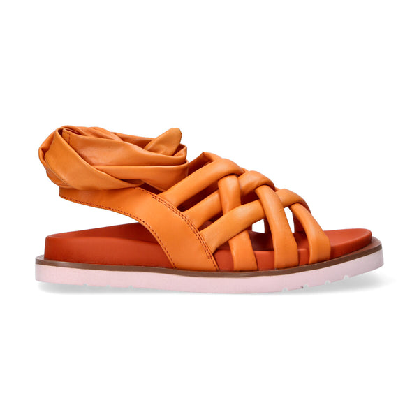 Elvio Zanon orange leather sandals