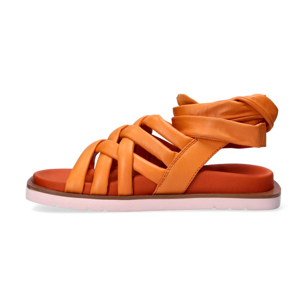 Elvio Zanon orange leather sandals